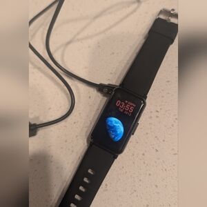 Smartwatch with Fitness Tracking